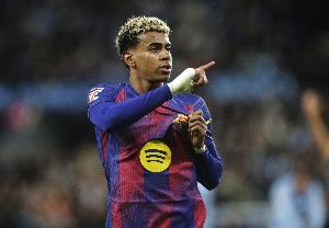 2016年内马尔后首人！亚马尔欧冠单场直接任意球破门+至少2次助攻